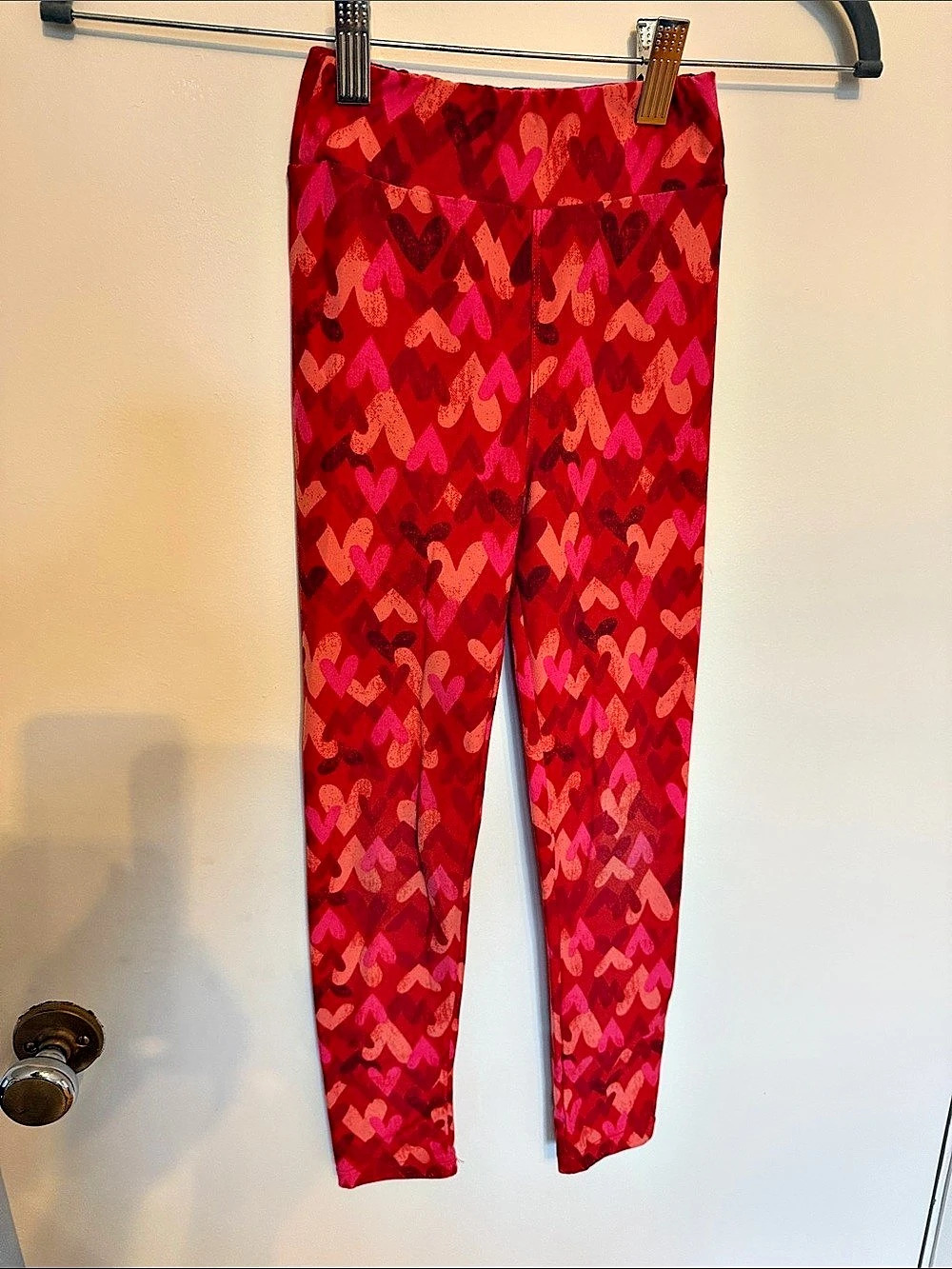 Girls Lularoe Leggings Abstract Heart Print Red & Pink Large/Extra Large